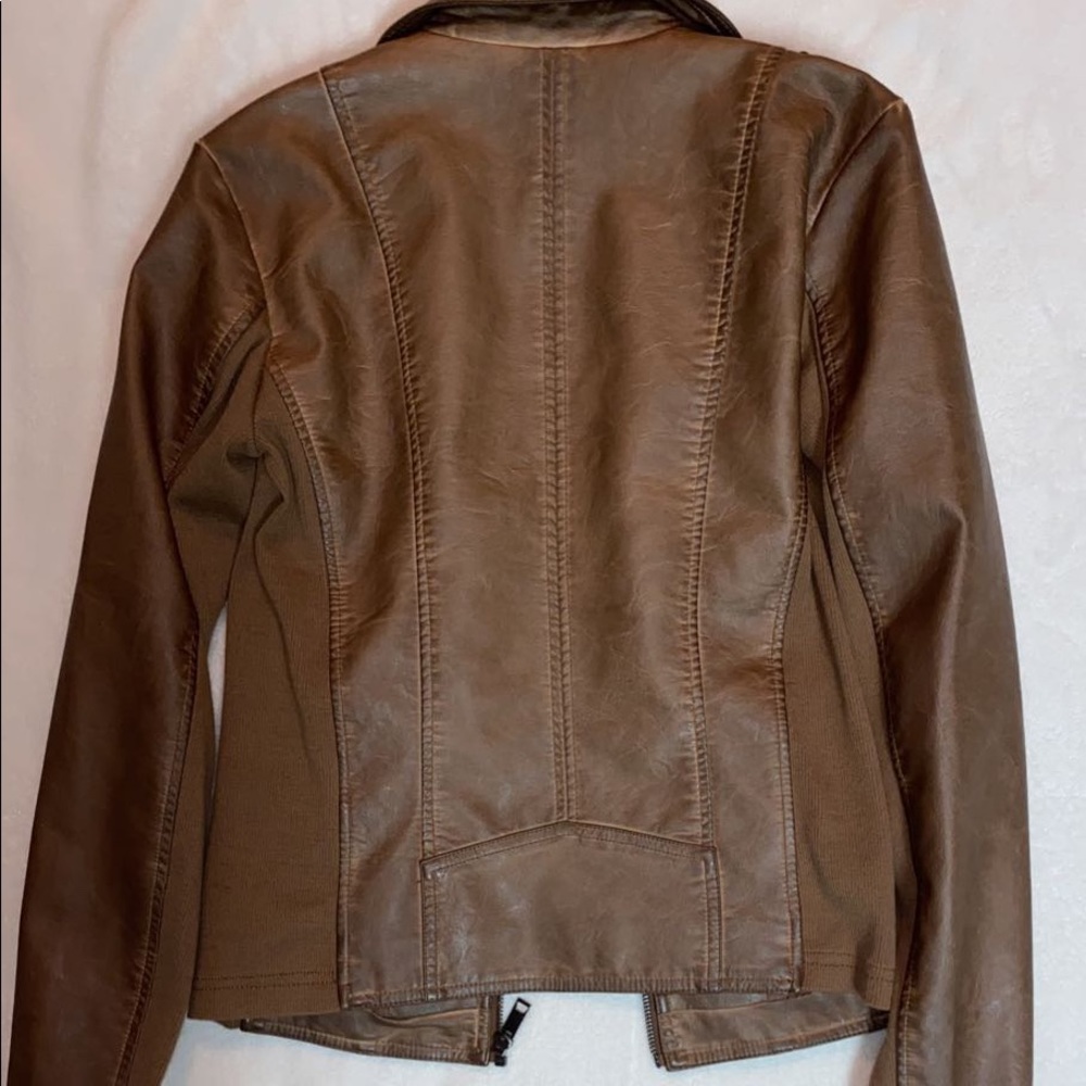 Jacket - Picture 3 of 3